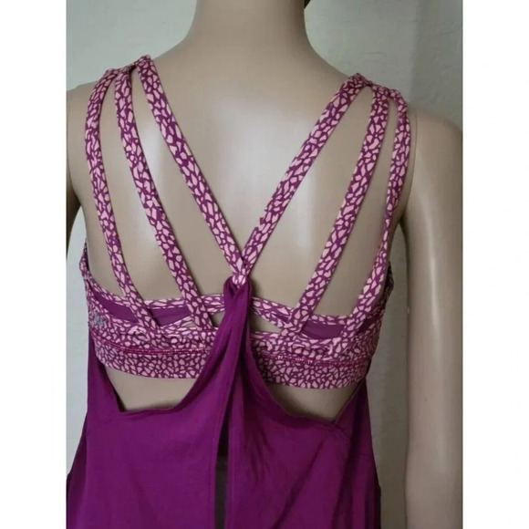 Lululemon Built in Bra Strappy Open Back Tank Top Racerback multicolor Size 6 - Picture 4 of 7